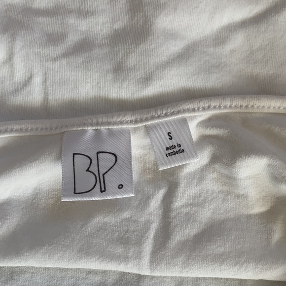 BP white cropped tee - Picture 3 of 3
